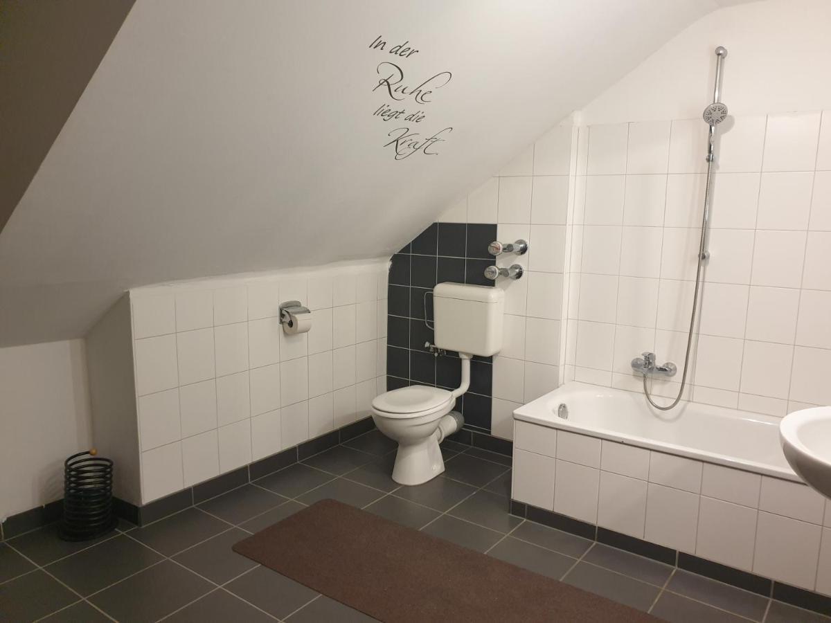 Ferienwohnung Berg View Bad Kissingen Apartment Mit 3 Schlafzimmern Kültér fotó