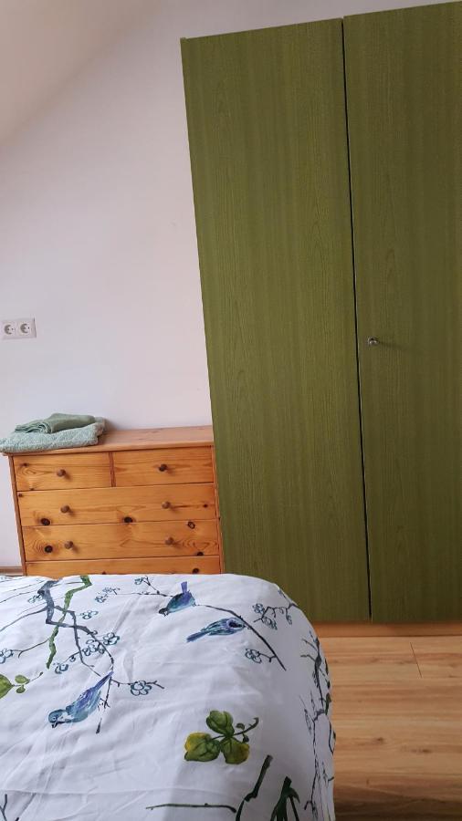 Ferienwohnung Berg View Bad Kissingen Apartment Mit 3 Schlafzimmern Kültér fotó